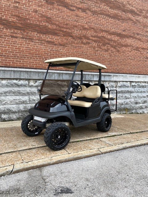 Lifted Club Car Precedent 4 Passenger electric golf cart